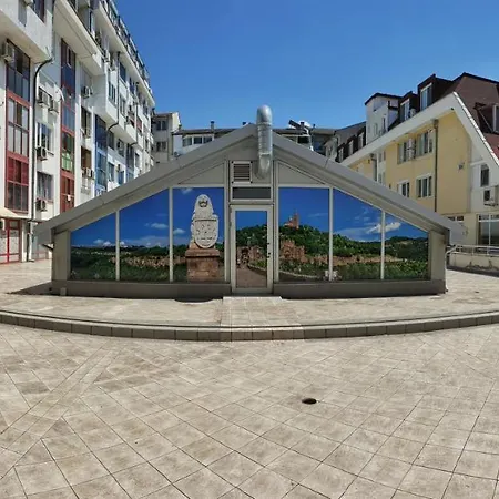 Cozy Near The Park With Huge Verandah. Veliko Tarnovo